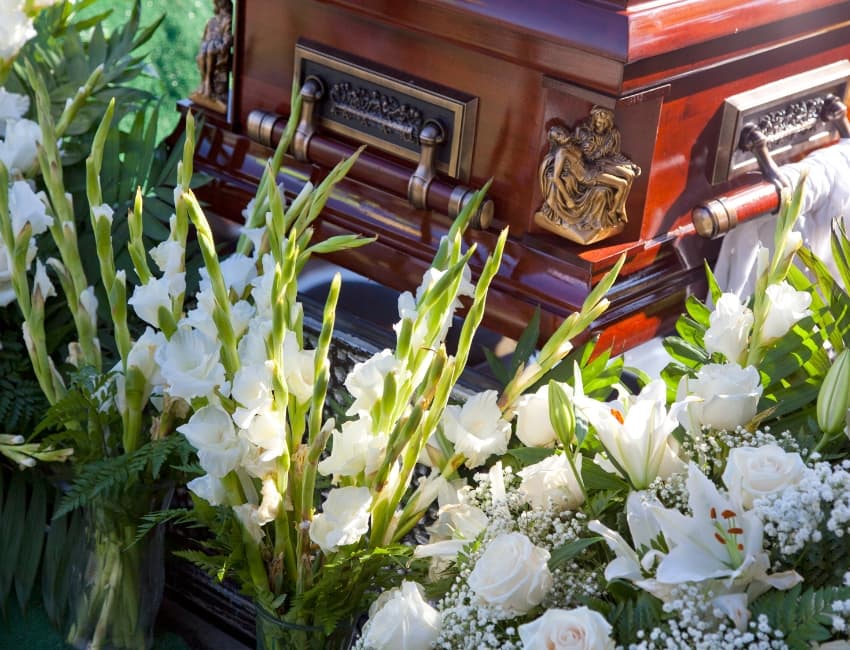 Ceremonia civil funeraria - Funeraria La Montañesa