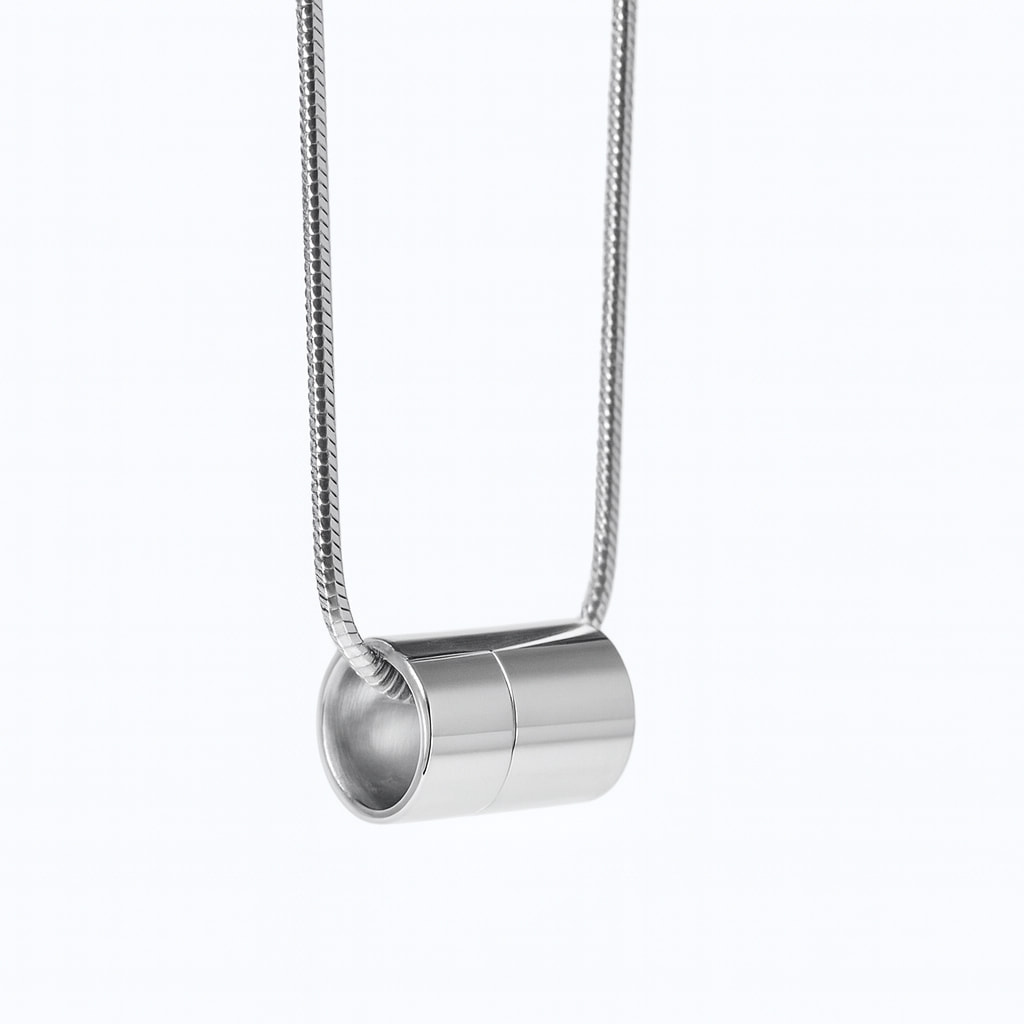 Colgante de acero para cenizas Cilindro - Funeraria La Montañesa