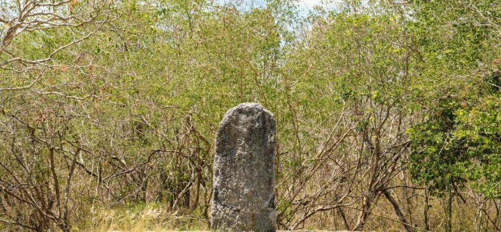 Qué son las estelas funerarias