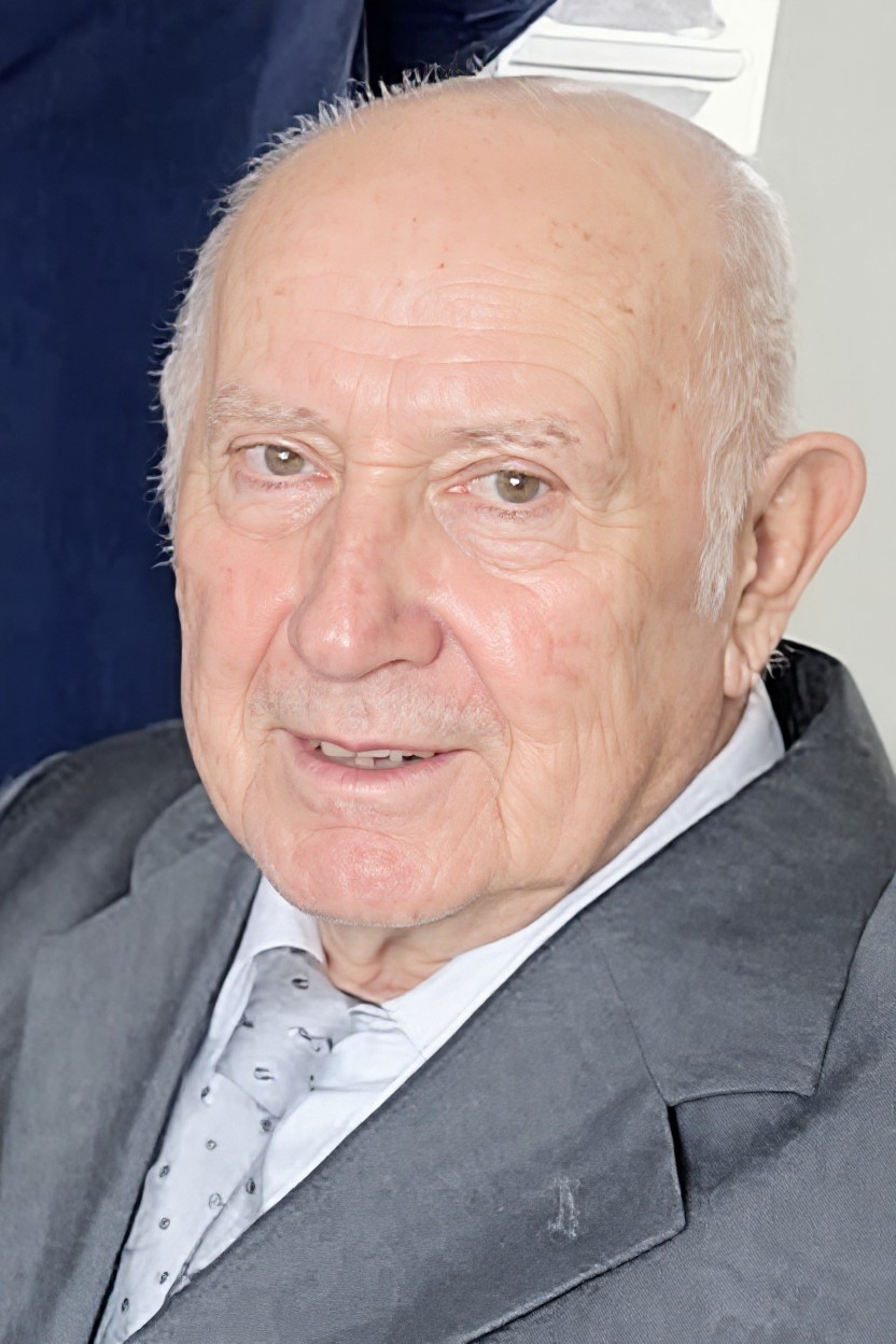 ENRIQUE IGLESIAS CABEZA BUENA