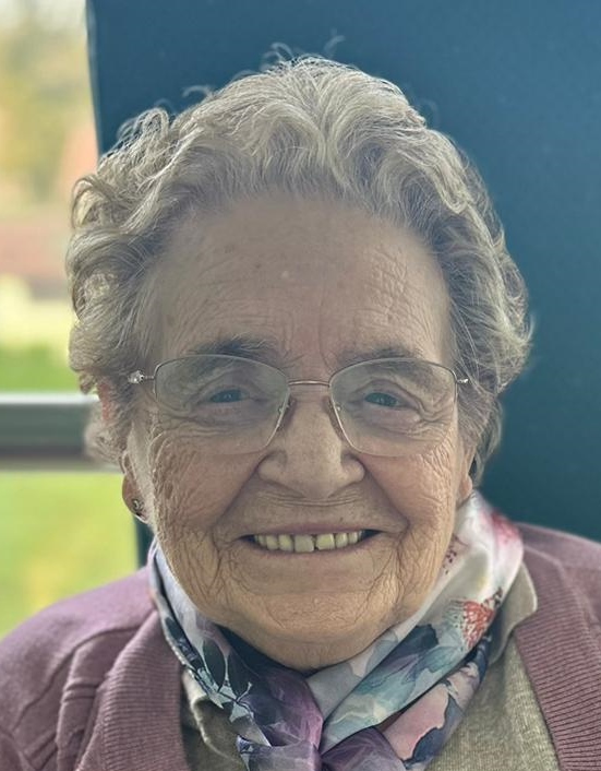 ESPERANZA GONZALEZ MIER