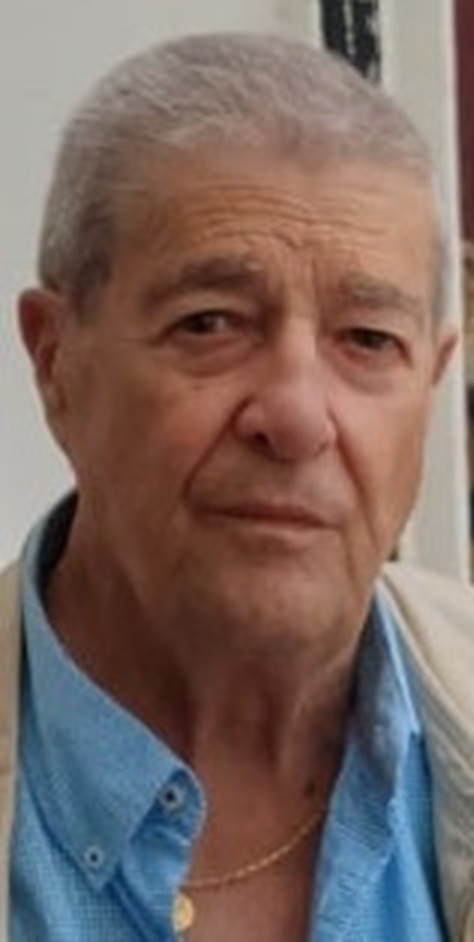 CARLOS LEON SISNIEGA