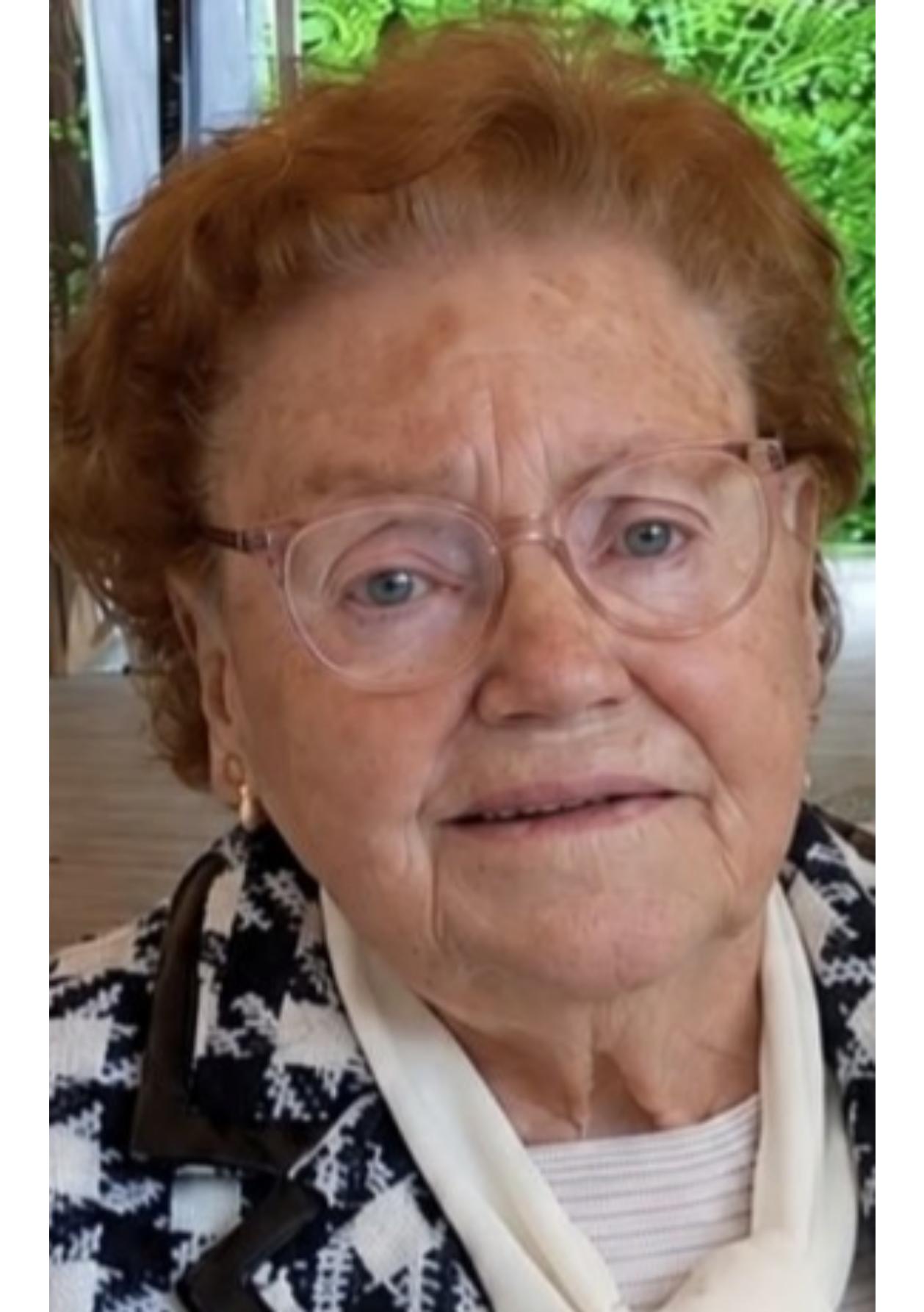 VALENTINA SANCHEZ SARO