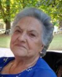 Dña. Elvira Gómez Ventades