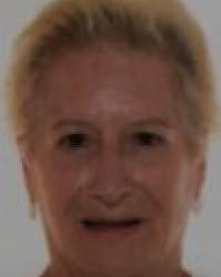 Dña. Josefa Cisneros Pérez
