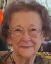 Dña. Josefa Val Ruiz