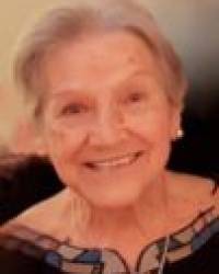 Dña. Julia Belén San Emeterio Santibáñez
