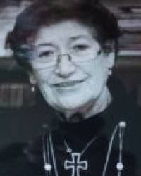 Dña. Magdalena Navarro Fuente