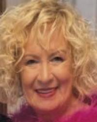Dña. María Eugenia Palazuelos Salas