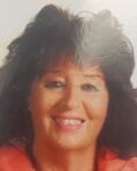 Dña. María Teresa Cornejo Araujo