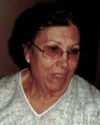 Dña. Emilia Dosantos López